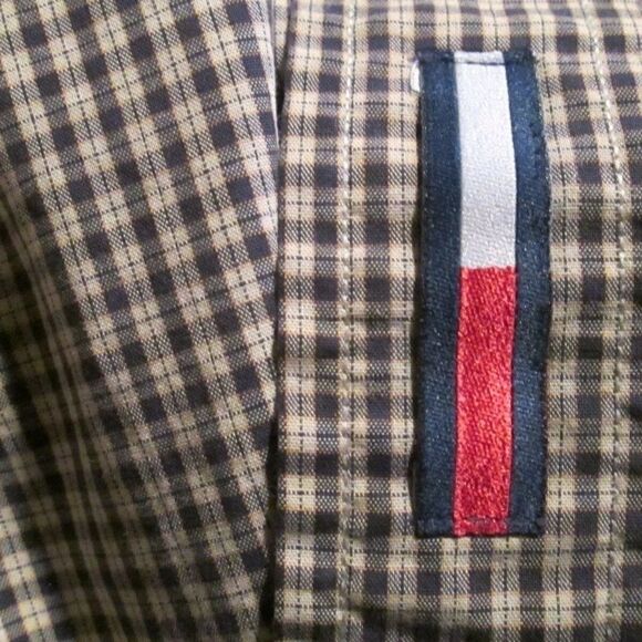 Tommy Hilfiger Brown Plaid Vintage Poplin Shirt - Picture 5 of 6